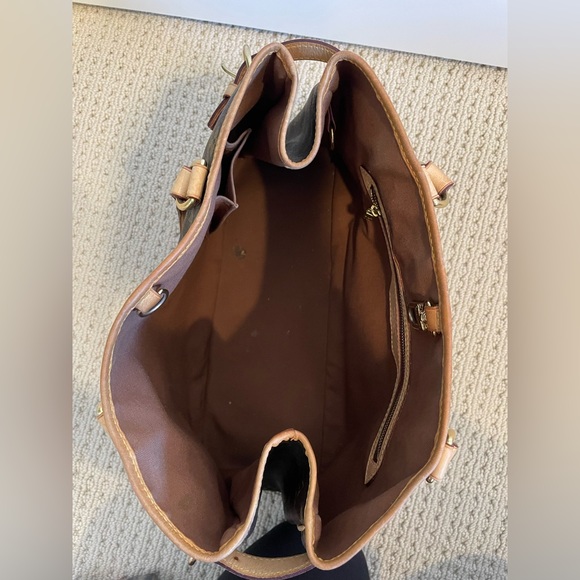 A classic, Batignolles Louis Vuitton in original print and in great shape! - Picture 10 of 16